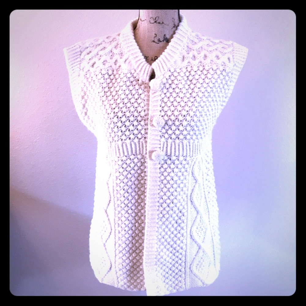 Carraigdonn hand knit wool Irish sweater vest